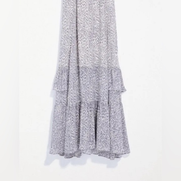 Urban Outfitters Sparklers Chiffon Midi Dress - Picture 4 of 9